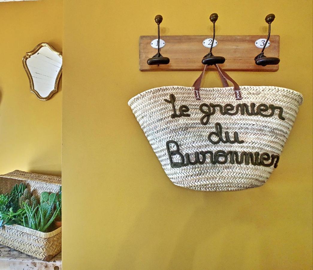 Appartement Le Grenier Du Buronnier à Saint-Simon  Extérieur photo